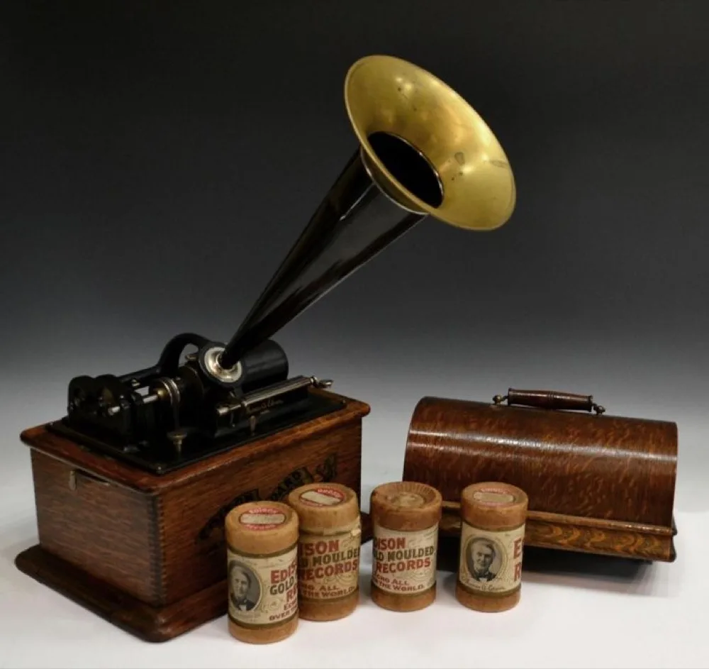 Wax cylinder phonograph recording equipment